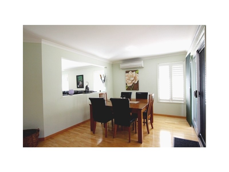 16 Macadamia Drive, Lowood QLD 4311