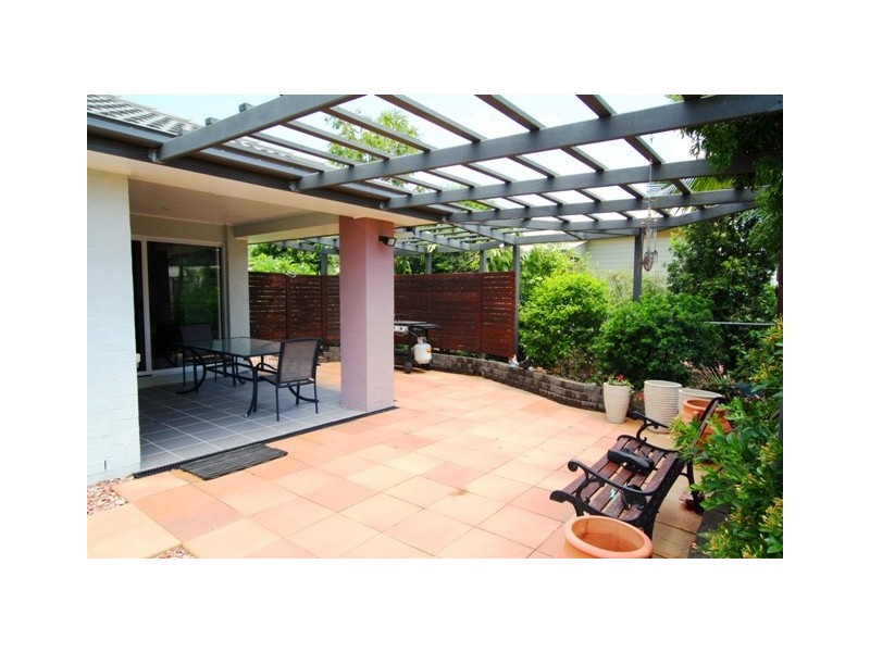 16 Macadamia Drive, Lowood QLD 4311