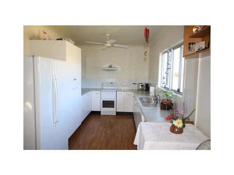 3 James Street, Lowood QLD 4311
