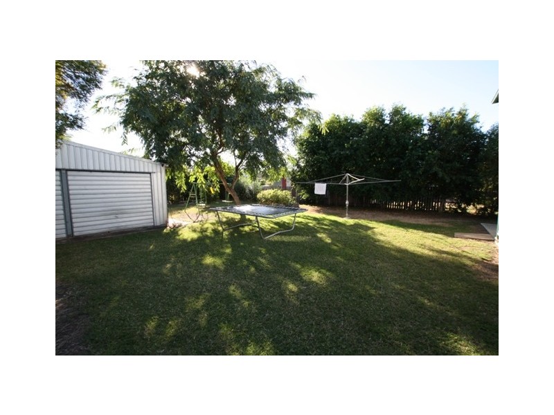 3 James Street, Lowood QLD 4311