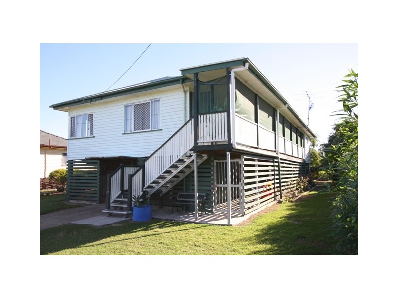 3 James Street, Lowood QLD 4311