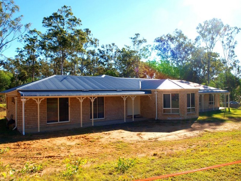 105 Coramandel, Ironbark QLD 4306