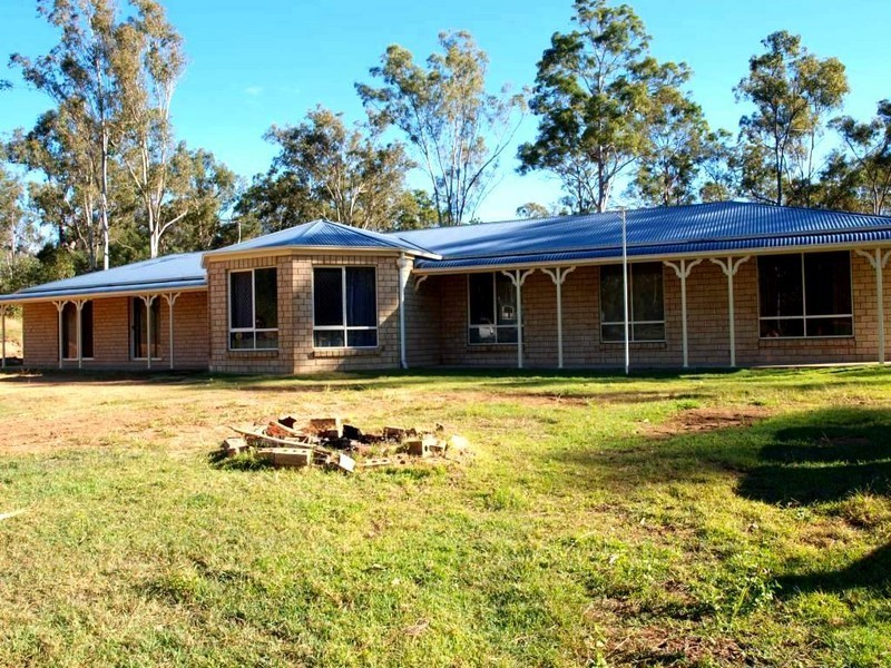 105 Coramandel, Ironbark QLD 4306