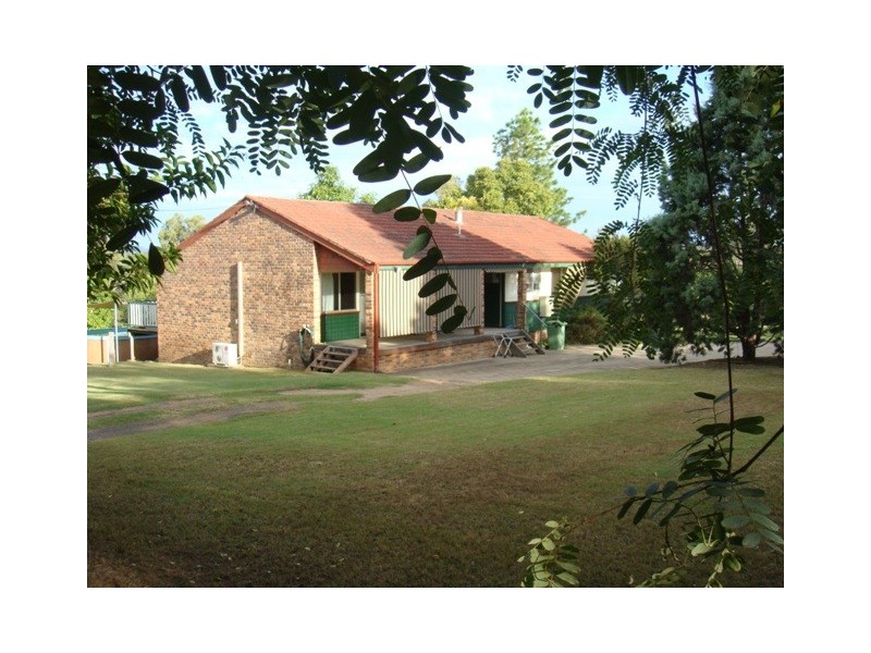 53 Randalls Road, Fairney View QLD 4306