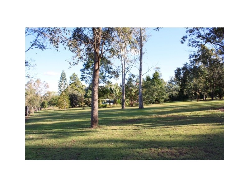 53 Randalls Road, Fairney View QLD 4306