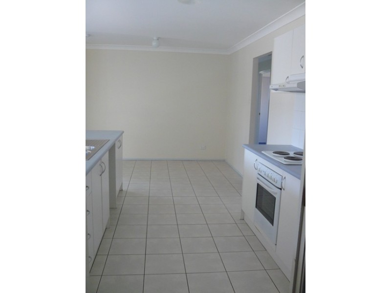 7 Burrawang Street, Redbank Plains QLD 4301