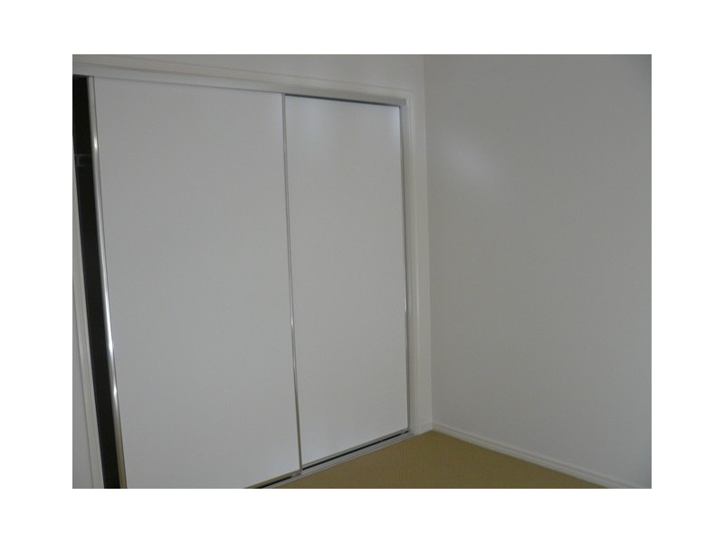 11 Biella Court, Leichhardt QLD 4305