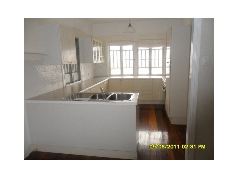 4 Fahy Street, Brassall QLD 4305