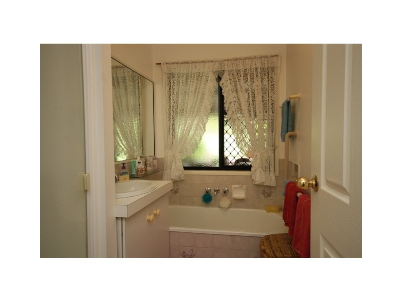 5 Cassia, Fernvale QLD 4306