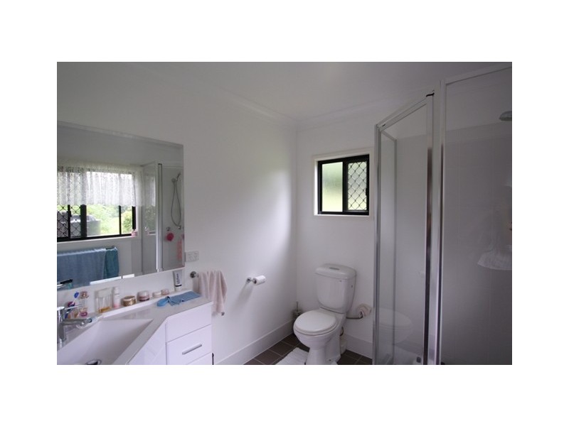 5 Cassia, Fernvale QLD 4306