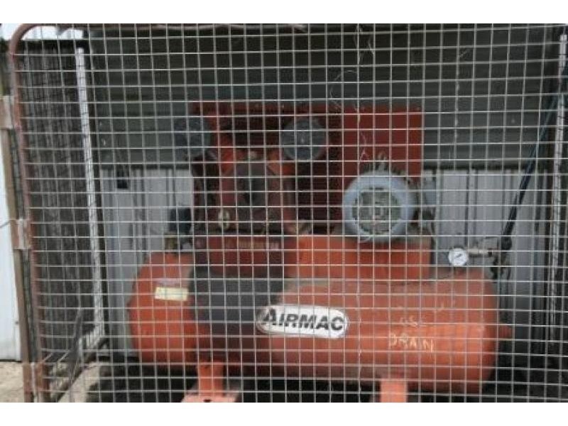 85 Lobb Street, Churchill QLD 4305