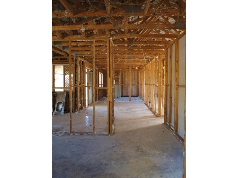 82 David Street, North Booval QLD 4304