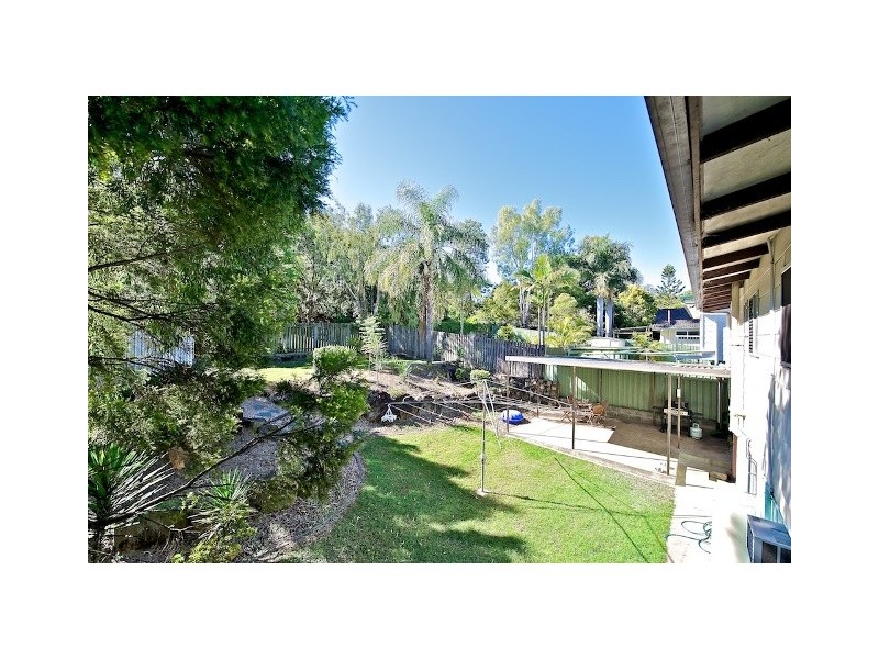 4  Cain Court, Bundamba QLD 4304