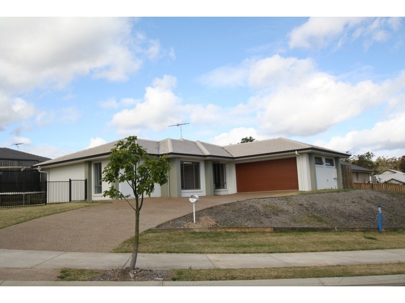 21 Honeywood Dr, Fernvale QLD 4306