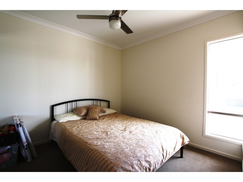 21 Honeywood Dr, Fernvale QLD 4306