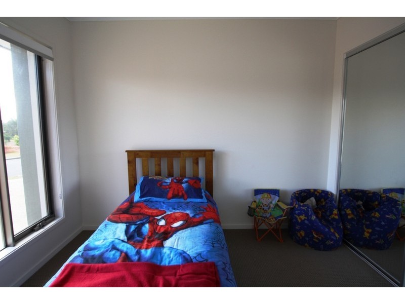 21 Honeywood Dr, Fernvale QLD 4306