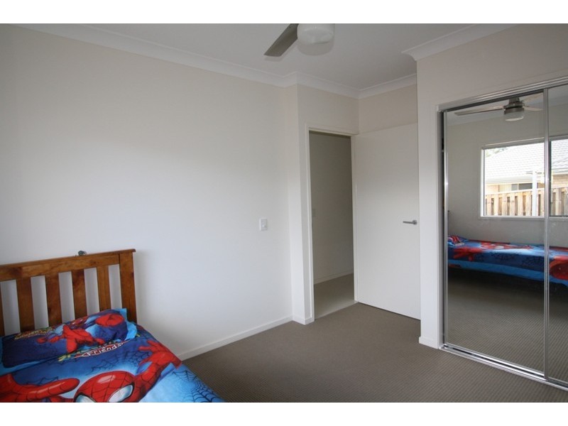 21 Honeywood Dr, Fernvale QLD 4306