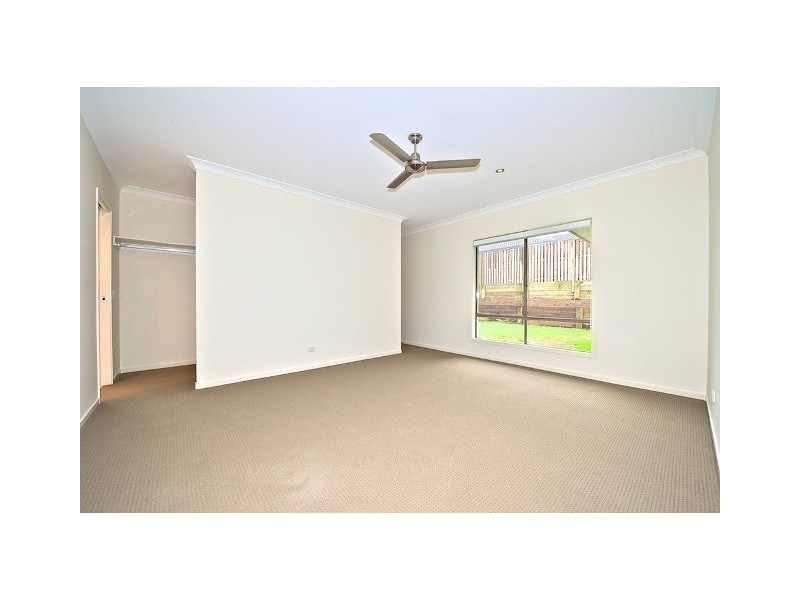 21 Honeywood Dr, Fernvale QLD 4306