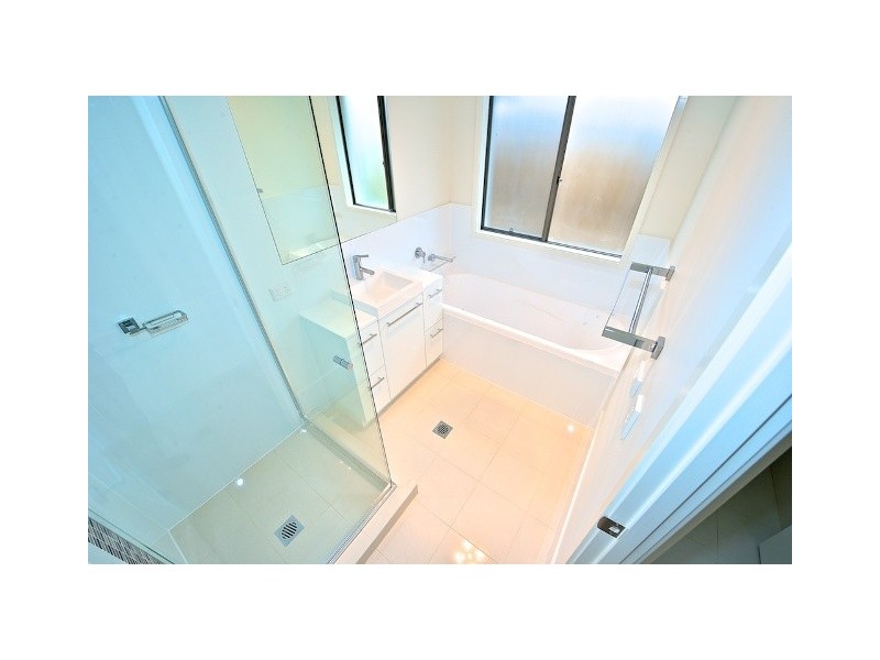 21 Honeywood Dr, Fernvale QLD 4306