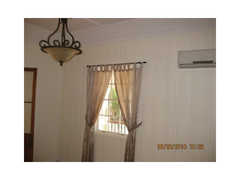 17 Murphy Street, Ipswich QLD 4305