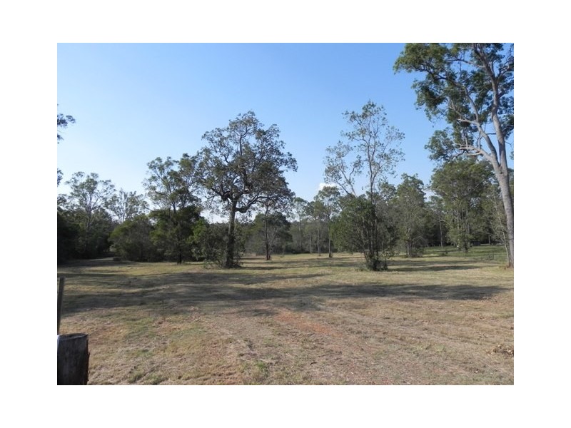 46 Argyle Ct, Mount Hallen QLD 4312