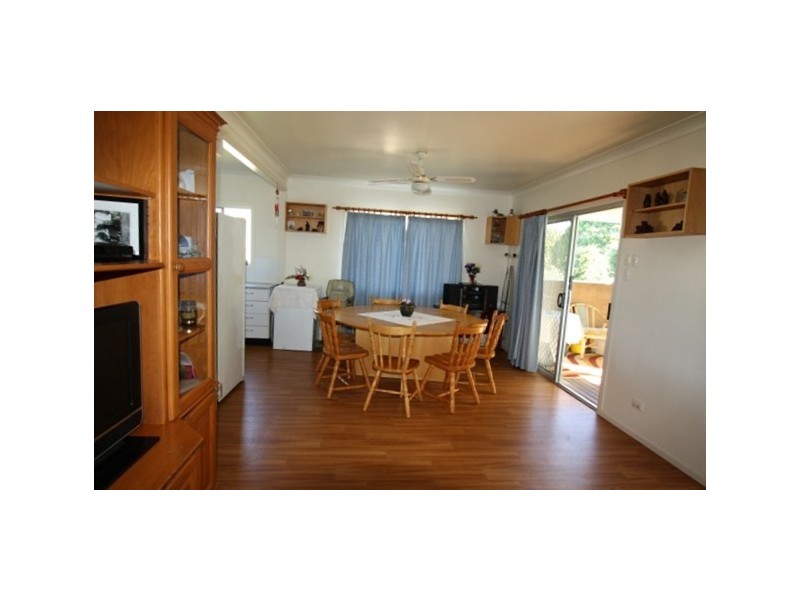 3 James St, Lowood QLD 4311