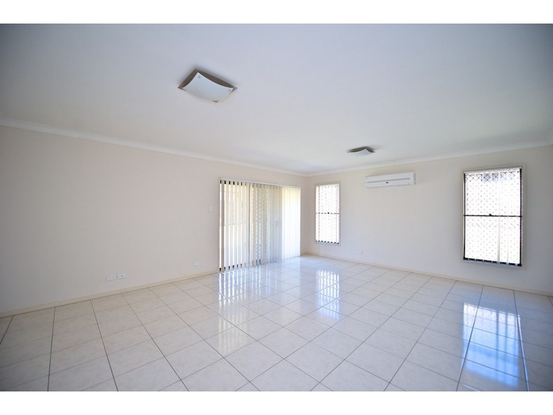 6 Bolingbroke Street, Fernvale QLD 4306