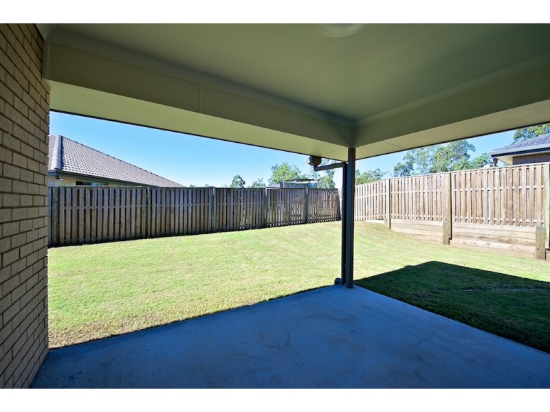 6 Bolingbroke Street, Fernvale QLD 4306