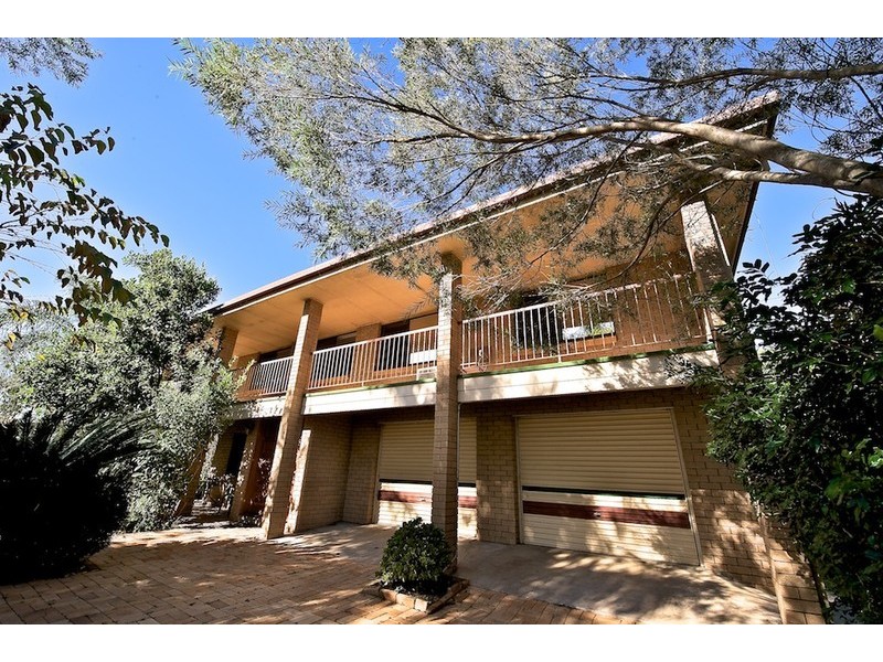 48 Hanlon Street, Bundamba QLD 4304