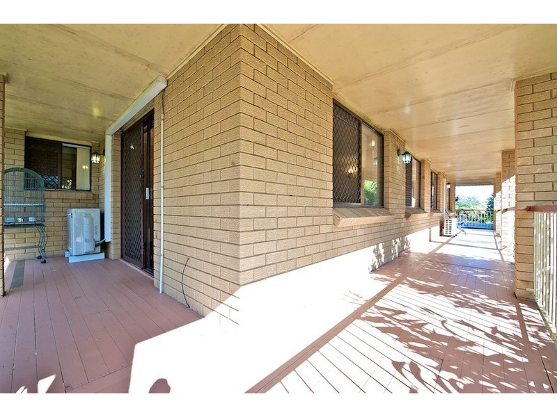 48 Hanlon Street, Bundamba QLD 4304