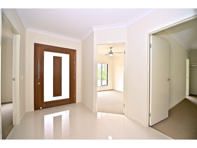 21 Honeywood Drive, Fernvale QLD 4306
