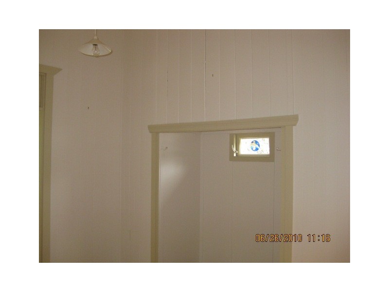 2 Stephenson Street, Sadliers Crossing QLD 4305