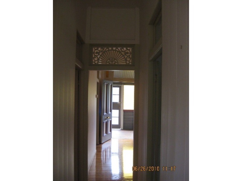 2 Stephenson Street, Sadliers Crossing QLD 4305