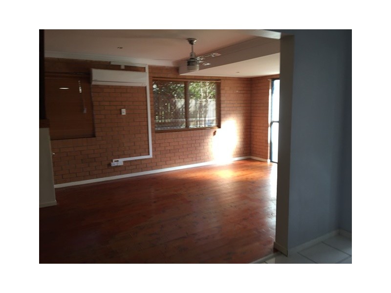 18 Elizabeth Street, Ipswich QLD 4305