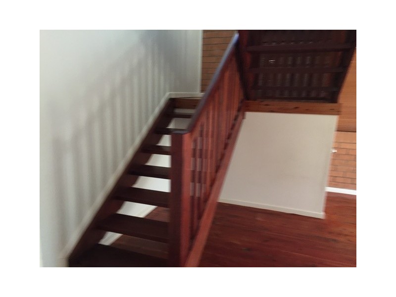 18 Elizabeth Street, Ipswich QLD 4305