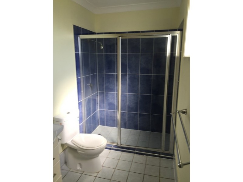 18 Elizabeth Street, Ipswich QLD 4305