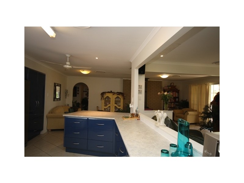 409 Fairneyview Road, Fairney View QLD 4306