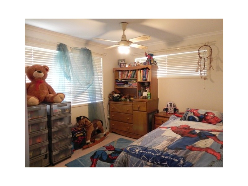 409 Fairneyview Road, Fairney View QLD 4306