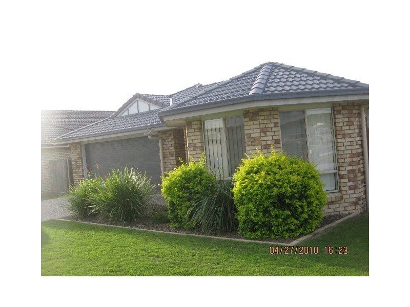 22  Bray Street, Lowood QLD 4311