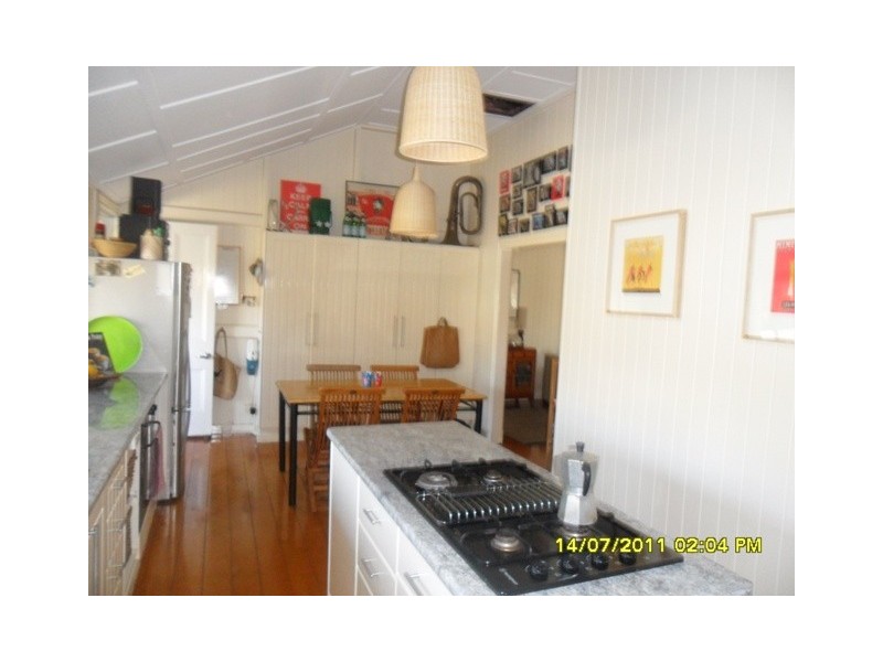 19 Salisbury Road, Ipswich QLD 4305