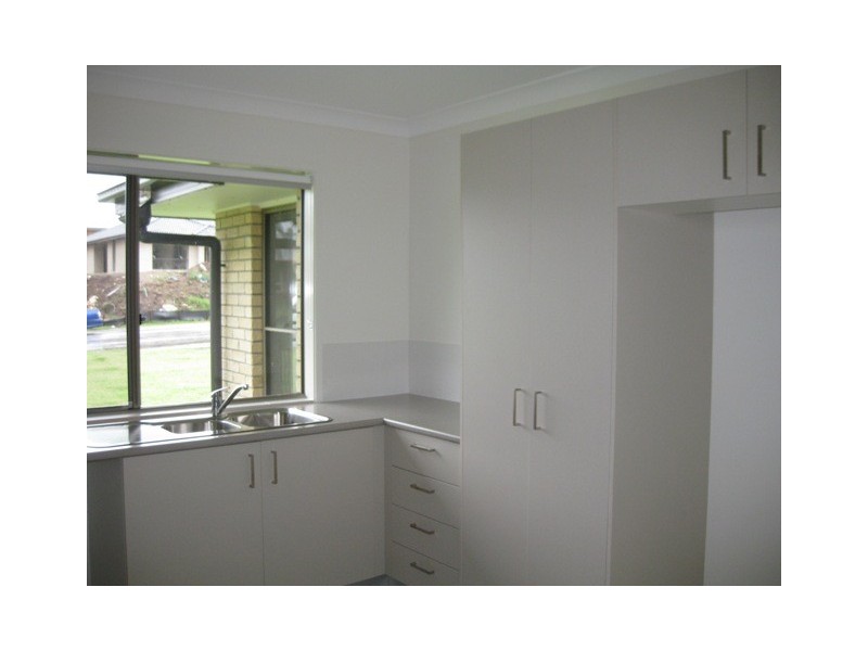 6 Oakwood Court, Fernvale QLD 4306