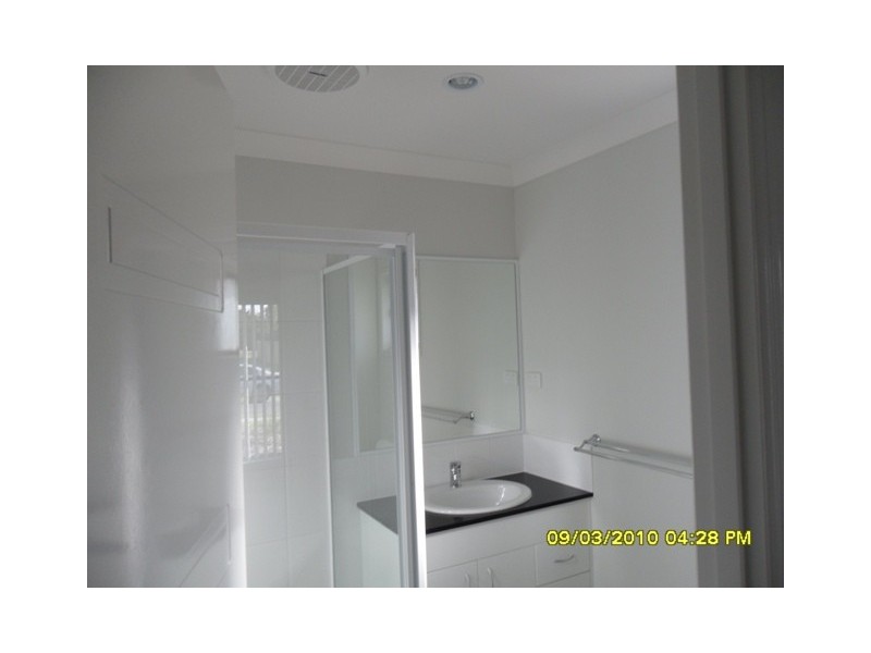 9 Fiery Street, Brassall QLD 4305