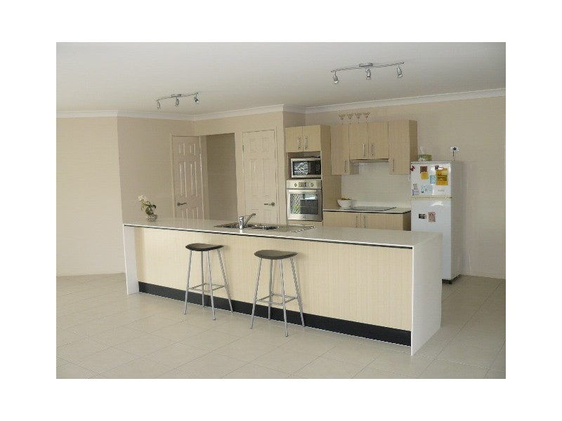 7 Ormiston Court, Brassall QLD 4305