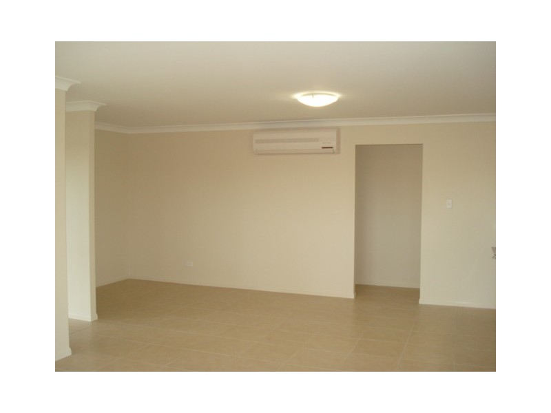 12 Alexander Court, Redbank Plains QLD 4301