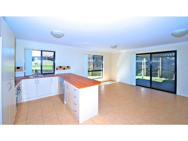 3 Siffleet Street, Bellbird Park QLD 4300