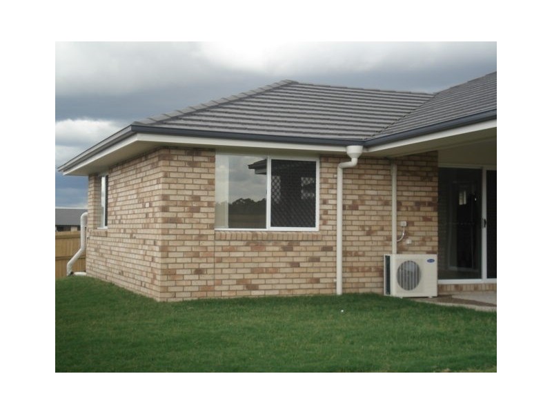 19 Campbell Court, Redbank Plains QLD 4301