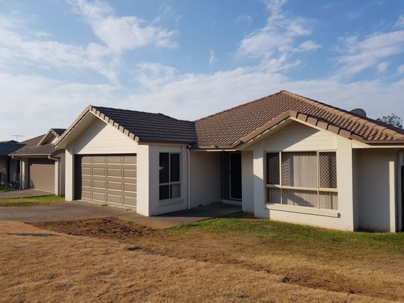 31 Eric Drive, Blackstone QLD 4304