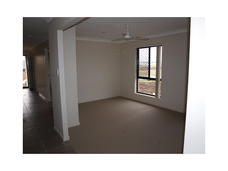 4 Rule Drive, Bundamba QLD 4304