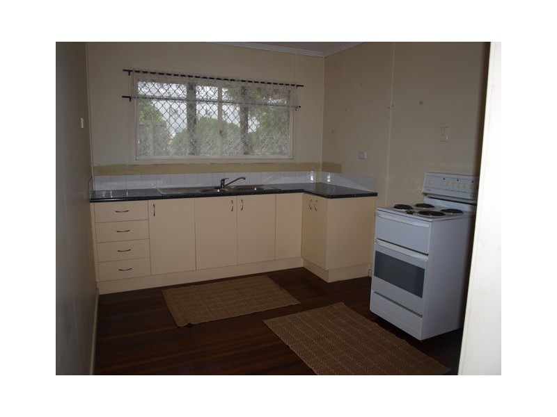 95 Brisbane Road, Redbank QLD 4301
