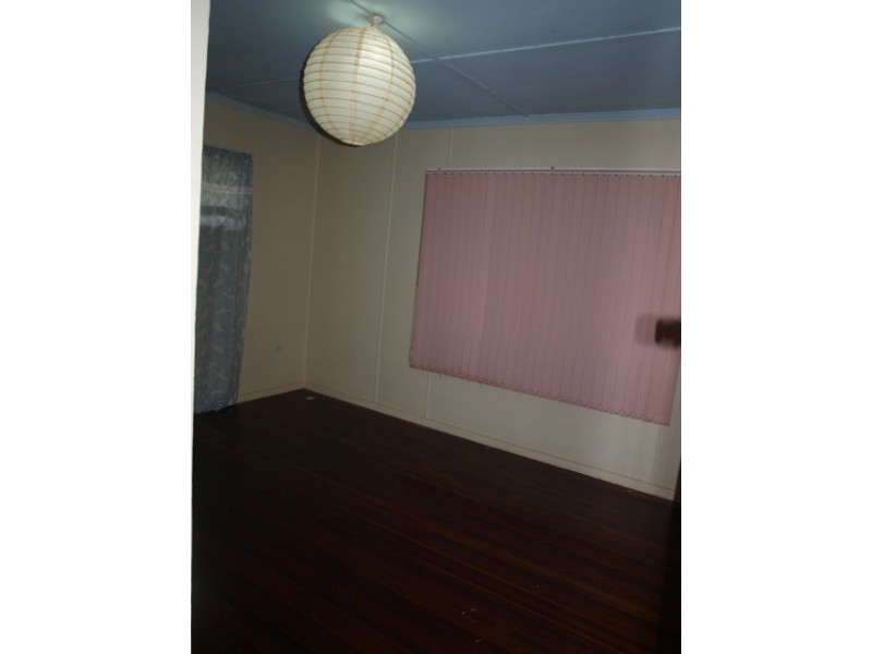95 Brisbane Road, Redbank QLD 4301
